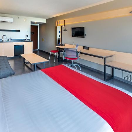 City Express By Marriott Paraiso Bagian luar foto