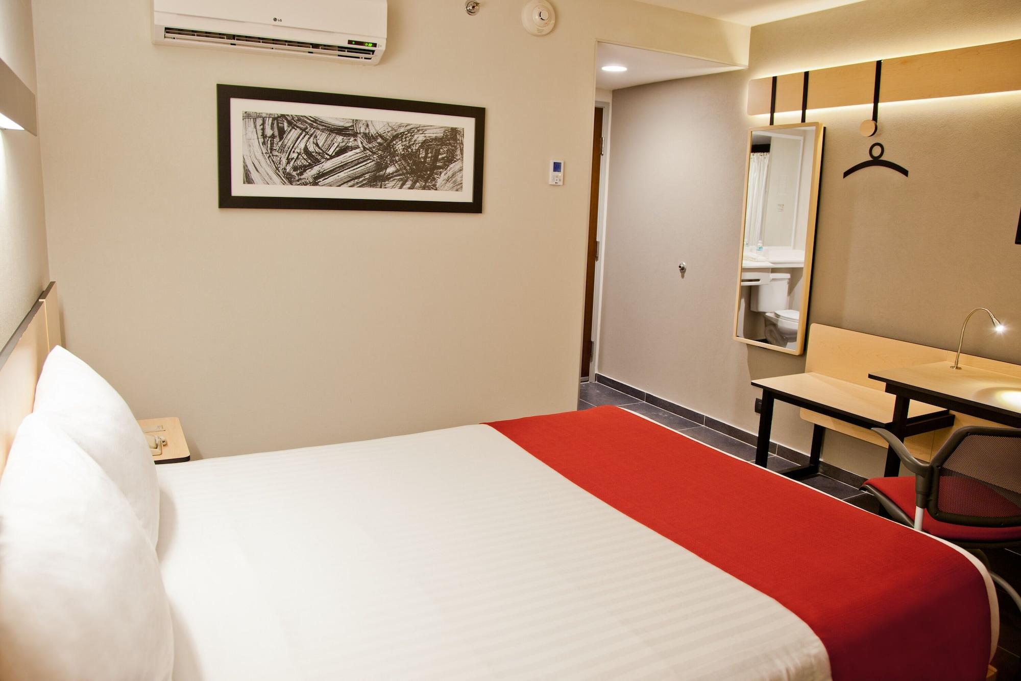 City Express By Marriott Paraiso Bagian luar foto