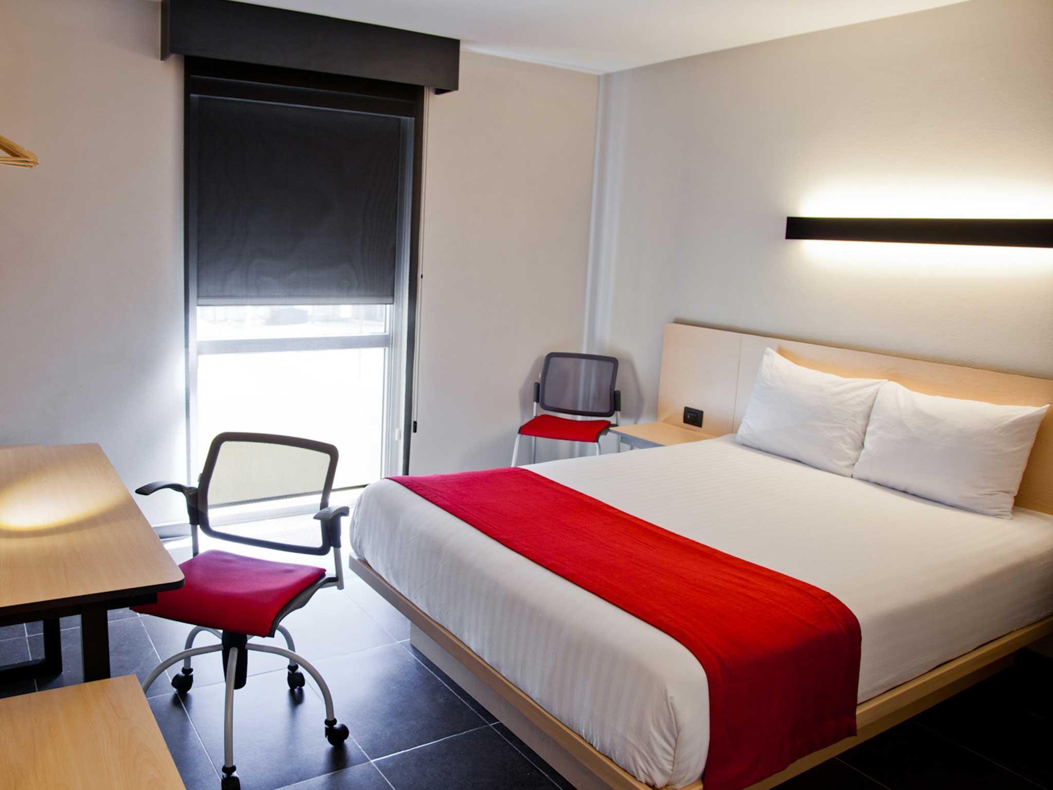 City Express By Marriott Paraiso Bagian luar foto