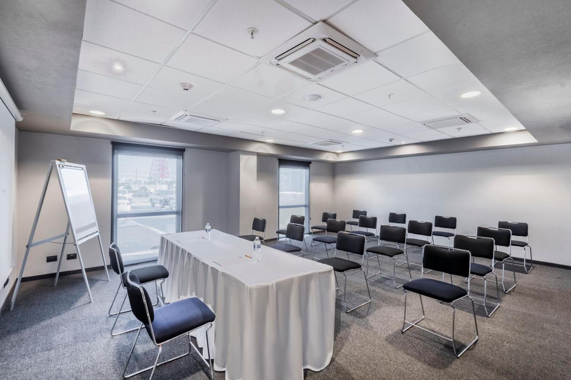 City Express By Marriott Paraiso Bagian luar foto